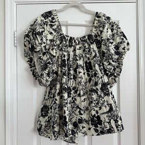 Black & White Puff Sleeve Top